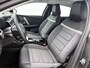 Citroën E-C4 EV You 50 kWh 136pk | Navigatie via Apple Carplay / Android Auto | Achteruitrijcamera | Climate Control | Cruise Control | Parkeersensoren | DAB+ radio | Armsteun | Stof/kunstlederen comfortstoelen | Volledig digitaal instrumentenpaneel | 18” lichtmetalen velgen |