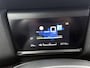 Citroën E-C4 EV You 50 kWh 136pk | Navigatie via Apple Carplay / Android Auto | Achteruitrijcamera | Climate Control | Cruise Control | Parkeersensoren | DAB+ radio | Armsteun | Stof/kunstlederen comfortstoelen | Volledig digitaal instrumentenpaneel | 18” lichtmetalen velgen |