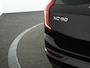 Volvo XC90 2.0 T8 Plug-in hybrid AWD Ultra Dark | Luchtvering | Trekhaak | Harman Kardon | 360 Camera | Verwarmde voorruit