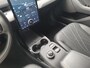Ford Mustang Mach-E RWD 75 kWh | Camera | Carplay | Adap. Cruise | Stoelverwarming | Navigatie | Achteruitrijcamera | Airco (automatisch) | Apple Carplay/Android Auto|telefoonintegratie premium