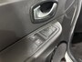 Renault Clio 1.2 - 120PK TCe Limited | 1e eigenaar | Airco | Parkeersensoren | Navi | Cruise Control | Armsteun | Lichtmetalen Velgen | Elektrische Ramen & Spiegels | Bluetooth |