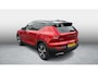 Volvo XC40 2.0 T4 R-Design | Achteruitrijcamera | Parkeersensoren | Panoramadak | Lichtmetalen Velgen 19 inch | Navigatie | BLIS | Cruise Control Adaptief | Elektrisch Verstelbare Voorstoelen | LED Koplampen