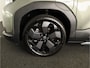 Toyota Urban Cruiser Executive AWD 61 kWh *DEMO* | 19"LM velgen | 360 camera | Two-tone metaallak | Protection Pack |