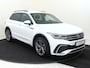 Volkswagen Tiguan 1.4 TSI eHybrid R-Line Business | SoH 100% | Achteruitrijcamera | Adaptieve cruise control | 3-zone airco | Dodehoek detectie | Keyless | CarPlay | Parkeerassistent | Digital cockpit |