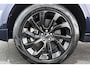Land Rover Discovery Sport P300e 1.5 R-Dynamic SE Panoramadak Meridian Trekhaak Matrix-LED