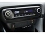 Toyota Yaris 1.5 Hybrid 115 Dynamic Limited 116pk Automaat | Stuur/stoel verwarming | Parkeersensoren vóór & achter | Apple Carplay/Android Auto |