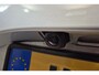 Toyota Yaris 1.5 Hybrid Aspiration Parkeercamera-L.M. velgen-Cruise control-Metallic lak