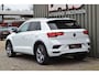 Volkswagen T-Roc 1.5 TSI DSG R-Line Pano/Camera/LED/Trekhaak