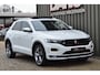 Volkswagen T-Roc 1.5 TSI DSG R-Line Pano/Camera/LED/Trekhaak