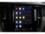 Volvo XC60 T6 Recharge AWD Inscription | Stoelverwarming | Leder | Panoramadak | HUD | Pilot Assist | H/K | Parkeercamera | Keyless