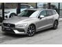 Volvo V60 B3 163pk Momentum Advantage | Park Assist | Navigation Tech | 17