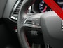 SEAT Ateca 1.5 TSI FR DSG 150pk Dealer O.H. | Adaptive Cruise | Camera | Beats Audio | Alcantara Sportstoelen Verwarmd | 19"L.M | Apple Carplay | Sfeerverlichting | Keyless | Blis | Navigatie | DAB |