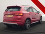 SEAT Ateca 1.5 TSI FR DSG 150pk Dealer O.H. | Adaptive Cruise | Camera | Beats Audio | Alcantara Sportstoelen Verwarmd | 19"L.M | Apple Carplay | Sfeerverlichting | Keyless | Blis | Navigatie | DAB |