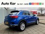 Volkswagen T-Roc 1.0 TSI Style Climatronic Navigatie Parkeersensoren voor en achter Metallic lak