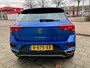 Volkswagen T-Roc 1.0 TSI Style Climatronic Navigatie Parkeersensoren voor en achter Metallic lak