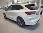 Ford Kuga 2.5 PHEV Sound Edition | STOEL, STUUR EN VOORRUITVERWARMING | UNIEKE FORD COLLECTION INSTAPLIJSTEN EN VLOERMATTEN | 19 INCH 'SOUND EDITION' VELGEN IN MAGNETITE | ADAPTIEVE MATRIX LED KOPLAMPEN | ELEKTRISCH WEGKLAPBARE TREKHAAK | UNIEK B&O AUDIOSYSTEEM |