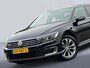 Volkswagen Passat Variant 1.4 TSI GTE Highline, achteruitrijcamera, panoramadak, digitaal cockpit,vele opties, NL auto met nap
