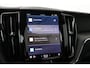 Volvo XC60 T6 Plug-in hybrid Essential Bright | Panoramadak | Trekhaak | Camera | Apple Carplay