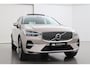 Volvo XC60 T6 Plug-in hybrid Essential Bright | Panoramadak | Trekhaak | Camera | Apple Carplay