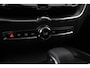 Volvo XC60 T6 Plug-in hybrid Essential Bright | Panoramadak | Trekhaak | Camera | Apple Carplay