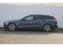 Volvo V60 T6 350PK Automaat AWD Ultra Dark / Long Range / 360 Camera / Harman Kardon audio / Head-up display / Panorama dak / Apple carplay / Android auto /