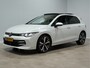 Volkswagen Golf 1.5 eHybrid 2045pk Life Edition Panorama Ergo Camera 18"velgen Privacy glass 144
