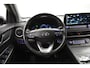 Hyundai Kona Electric EV Premium 64 kWh Warmtepomp Trekhaak SOH 100% 3-Fase CCS Laden Leder Camera