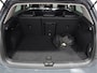 Volkswagen Golf 1.5 eHybrid 204pk Life Edition Panorama Ergo Camera 18"velgen Trekhaak 122