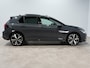 Volkswagen Golf 1.5 eHybrid 204pk Life Edition Panorama Ergo Camera 18"velgen Trekhaak 122