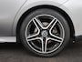 Mercedes-Benz CLA 180d Business Solution AMG | Stoelverwarming | Carplay | Camera | Leder/Alcantara | Navigatie | Widescreen | Sfeerverlichting | Designo Mountaingrijs Magno