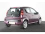 Peugeot 107 1.0 Active | keurige Peugeot en dealer onderhouden.