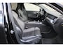 Volvo V60 2.0 B3 R-Design Automaat Elektrisch Verstelbare Stoelen, Lederen Bekleding, Elektrische Achterklep, Cruise & Climate Control