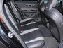 Volvo V60 2.0 B3 R-Design Automaat Elektrisch Verstelbare Stoelen, Lederen Bekleding, Elektrische Achterklep, Cruise & Climate Control