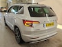Skoda Karoq 1.5 TSI 150pk Automaat Sportline Business | Panoramadak | Trekhaak | Comfortpakket | Stoelverwarming | Camera |CarPlay