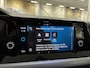 Volkswagen Golf 1.0 TSI 110pk Life · Apple/Android Car Play · P-Sensoren · Draadloos Opladen · DAB · 16'' Inch ·