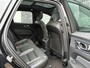 Volvo XC60 Plug-in Hybrid T6 AWD Ultra Black Edition | Long Range | Luchtvering | Trekhaak | Head-up display | 360 camera | Google Maps navigatie | Stoel- en stuurverwarming | Achterbank verwarming | Getint glas | 21 inch velgen |