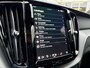 Volvo XC60 Plug-in Hybrid T6 AWD Ultra Black Edition | Long Range | Luchtvering | Trekhaak | Head-up display | 360 camera | Google Maps navigatie | Stoel- en stuurverwarming | Achterbank verwarming | Getint glas | 21 inch velgen |