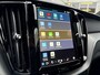 Volvo XC60 Plug-in Hybrid T6 AWD Ultra Black Edition | Long Range | Luchtvering | Trekhaak | Head-up display | 360 camera | Google Maps navigatie | Stoel- en stuurverwarming | Achterbank verwarming | Getint glas | 21 inch velgen |