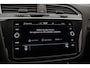 Volkswagen Tiguan R-Line Business+ 1.5 TSI 150pk DSG Automaat Adaptive cruise control, Elektrische achterklep, Black Style, Navigatie, Parkeersensoren, App connect, Stoelverwarming