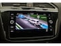 Volkswagen Tiguan R-Line Business+ 1.5 TSI 150pk DSG Automaat Adaptive cruise control, Elektrische achterklep, Black Style, Navigatie, Parkeersensoren, App connect, Stoelverwarming