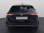 Volkswagen Passat Variant 1.5eHybrid 150kW/204PK Business DSG · Trekhaak · Apple/Android Car Play ·  Massagefunctie · Camera + Parkeersensoren · Stoelverwarming · Head-up display ·  Garantie t/m 03-04-2027