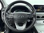 Hyundai Kona Electric EV Comfort Smart 64 kWh | Stoel + stuurverwarming | All Season banden | LED | Privacy glass |