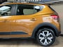 Dacia Sandero Stepway 1.0 TCe 90 Automaat | Navi | Dode hoek | Stoelverwarming | Camera | PDC V+A | 100% Dacia dealer onderhouden!