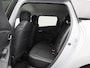 Renault Clio Estate 0.9 TCe Limited | TREKHAAK | KEYLESS | BASS REFLEX GELUIDSSYSTEEM | ACHTERUITRIJCAMERA | PARKEERSENSOREN ACHTER | BLUETOOTH | DAB RADIO | NAVIGATIE | AIRCO | CRUISE CONTROL | VERLICHTING AUTOMATISCH |