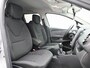 Renault Clio Estate 0.9 TCe Limited | TREKHAAK | KEYLESS | BASS REFLEX GELUIDSSYSTEEM | ACHTERUITRIJCAMERA | PARKEERSENSOREN ACHTER | BLUETOOTH | DAB RADIO | NAVIGATIE | AIRCO | CRUISE CONTROL | VERLICHTING AUTOMATISCH |