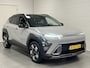 Hyundai Kona 1.6 GDI HEV Premium TWO TONE | LEDER | 18 INCH | FULL LED | SMART KEY | ZEER COMPLEET!