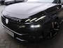 Peugeot 308 1.2 Hybrid 145 e-DCS6 GT | Nieuwe auto | Trekhaak | 360 graden camera | Adaptieve cruise control | Alcantara bekleding | Panorama dak | Draadloze telefoonlader | Keyless entry en start | Facelift model