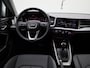 Audi A1 Sportback 25 TFSI S edition l Adaptive cruise control l Airco l Navigatie l Stoelverwarming l Parkeersensoren l Dodehoekdetectie l Apple Carplay / Android Auto l Privacy glas l Optiekpakket zwart