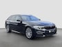 BMW 5-Serie Touring 530i xDrive M-Sport | Pano | Trekhaak | Harman Kardon | Carplay | Camera | DAB+ | 350pk | Navigatie Pro |