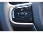 Volvo XC60 2.0 T8 Plug-in Hybrid AWD Plus Black Edition | Long Range PHEV | Facelift | Panoramadak | 360 Graden Camera | Harman Kardon Audio | Lichtmetalen Velgen 21 inch | Sportstoelen | Keyless Entry | Stuur- / Stoelverwarming | Keyless | Navigatie | Apple Carplay | Android Auto